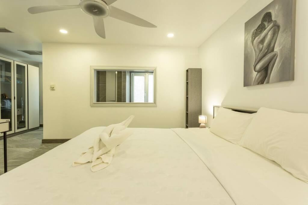 2Br Nai Harn Beach Is 500 Metres Away C133 Extérieur photo