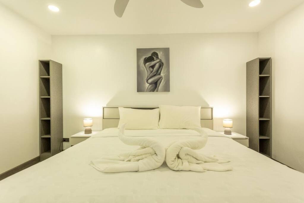 2Br Nai Harn Beach Is 500 Metres Away C133 Extérieur photo