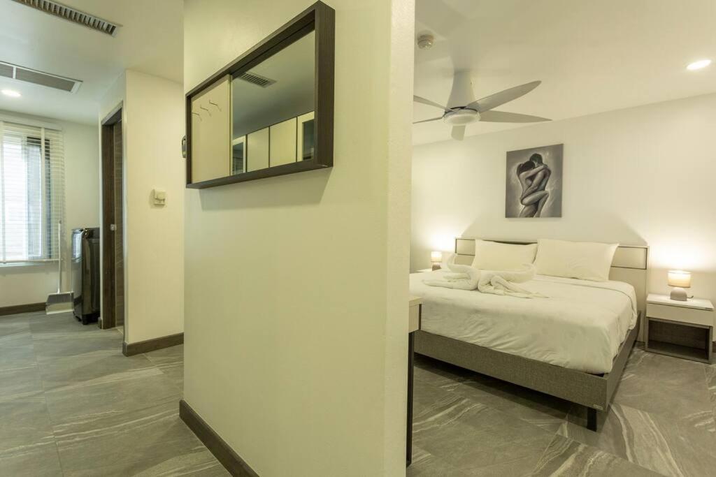 2Br Nai Harn Beach Is 500 Metres Away C133 Extérieur photo