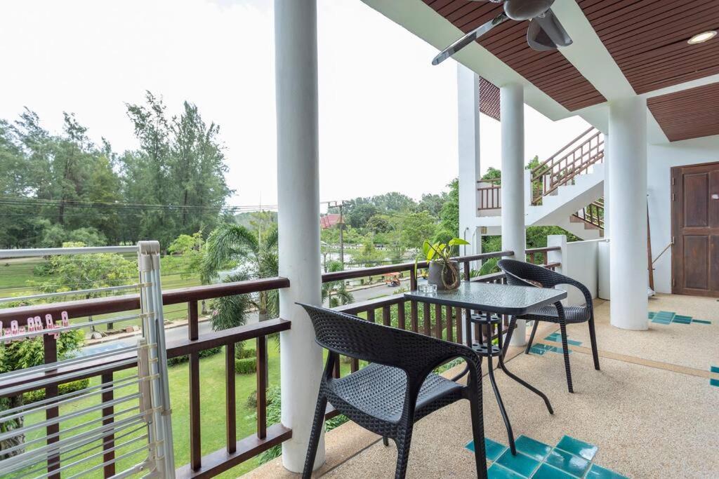2Br Nai Harn Beach Is 500 Metres Away C133 Extérieur photo
