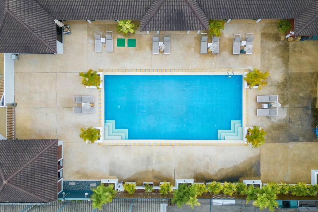 2Br Nai Harn Beach Is 500 Metres Away C133 Extérieur photo