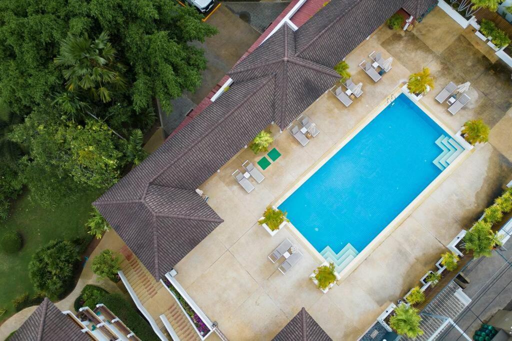 2Br Nai Harn Beach Is 500 Metres Away C133 Extérieur photo